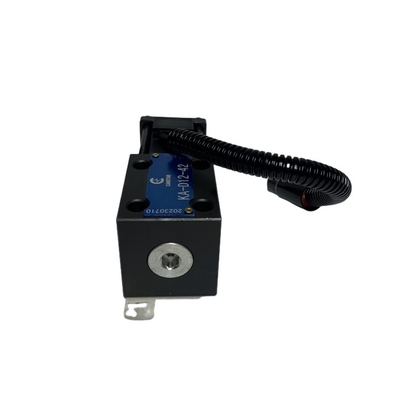 FD20-30 CPCD20-30 KA-D12-42/12N53-82551 Forklift Parçaları için 12V Solenoid Valf 135L3-82001