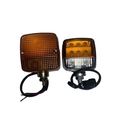 Z8610-12000 Evrensel Baş Fener 12-24V Forklift için döner ışık CPC D 10-100 modeli